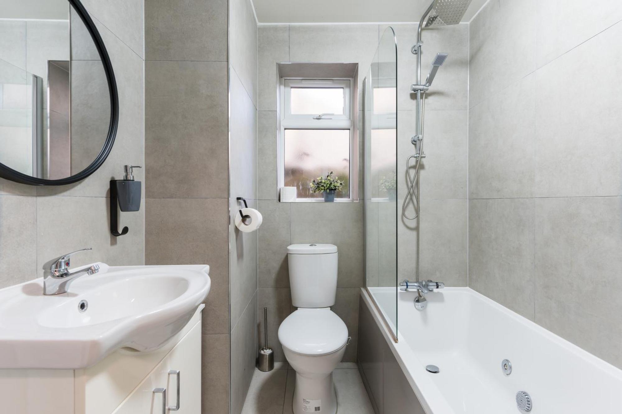 Nottage House Premier Apartments Cardiff Ngoại thất bức ảnh